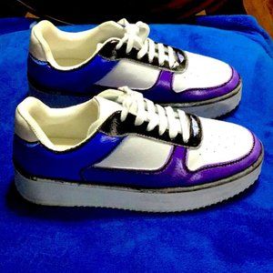 Art Deco Purple & Blue Memory Foam Sneakers Sz 6.5